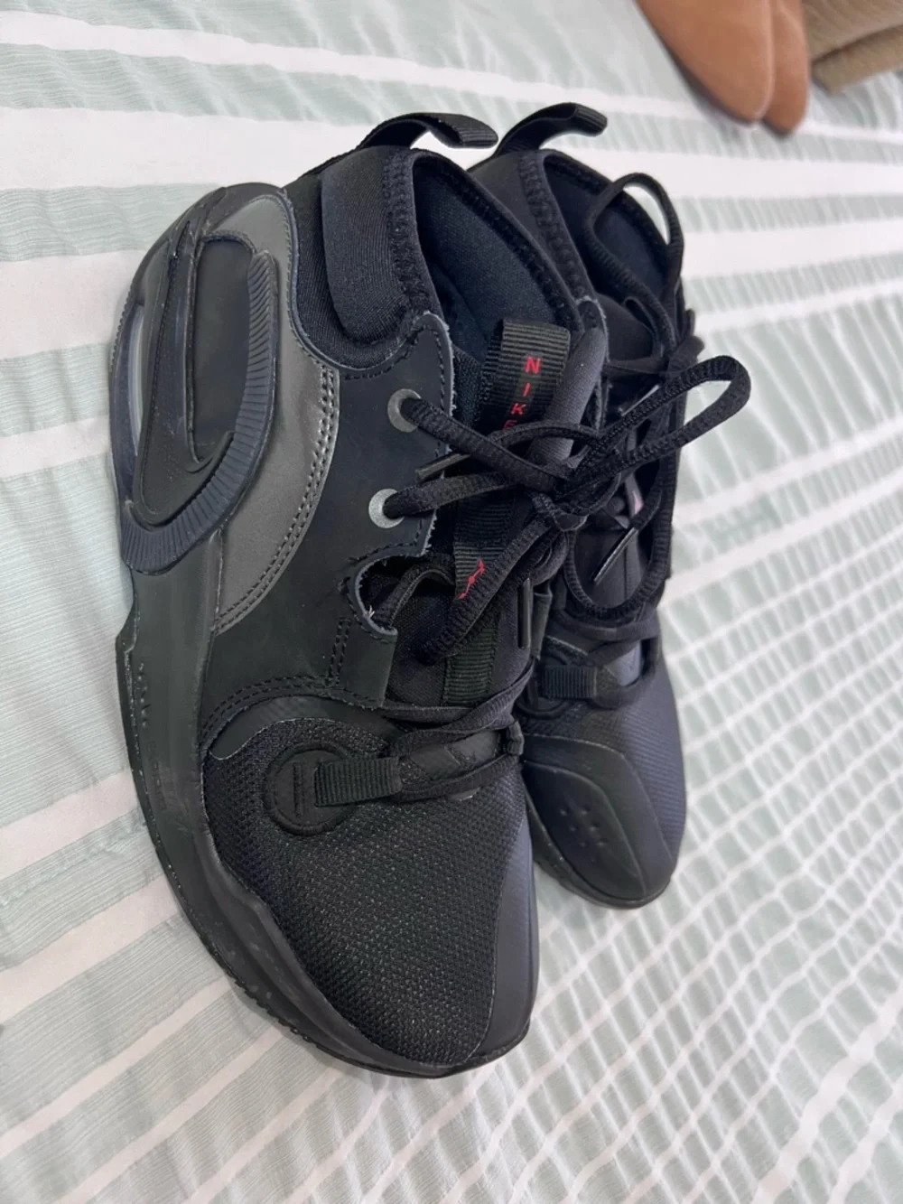 Nike Air Zoom Crossover 2 'Black Anthracite' sneakers shoes size 5Y